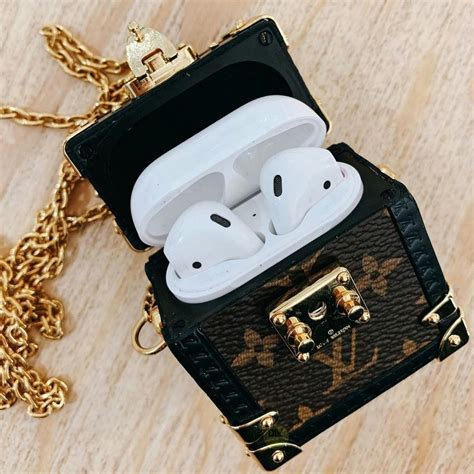 louis vuitton air pod case